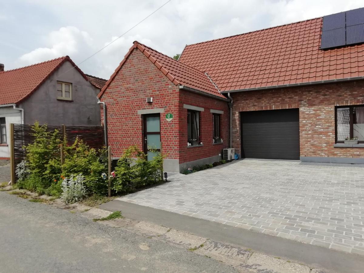 Studio Gite Eul Cat Huant Dergneau Exterior foto