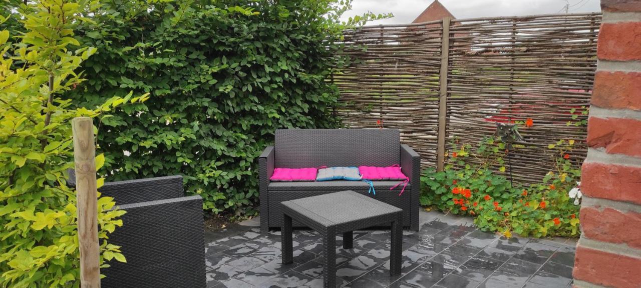 Studio Gite Eul Cat Huant Dergneau Exterior foto
